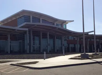 Parking at General Wayne A. Downing Peoria International ...