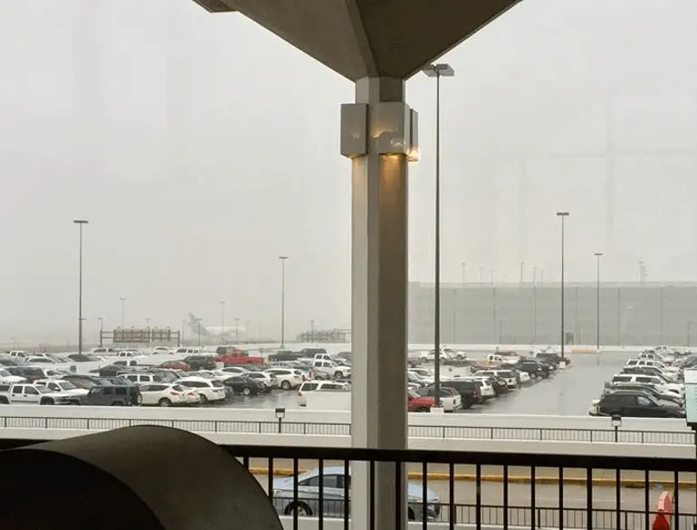 memphis airport oversize vehicles parking logo