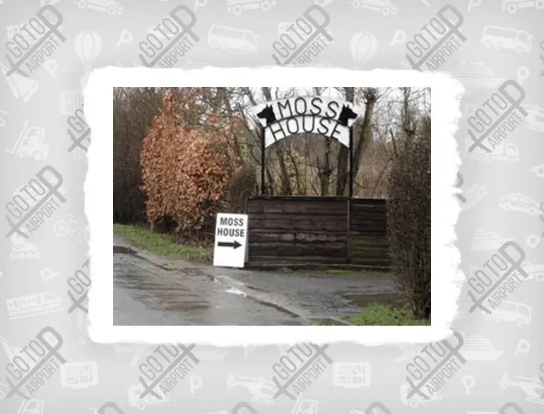 Moss House Airport Parking