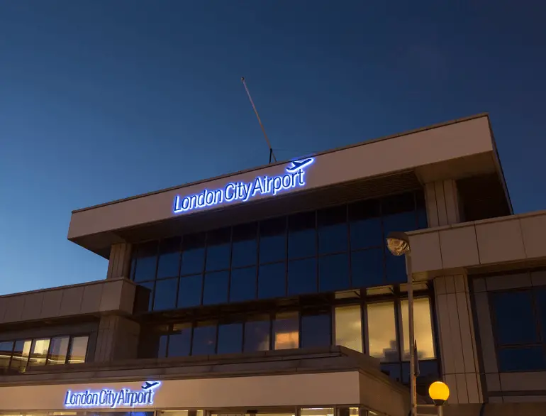 Valet London City airport parking logo1