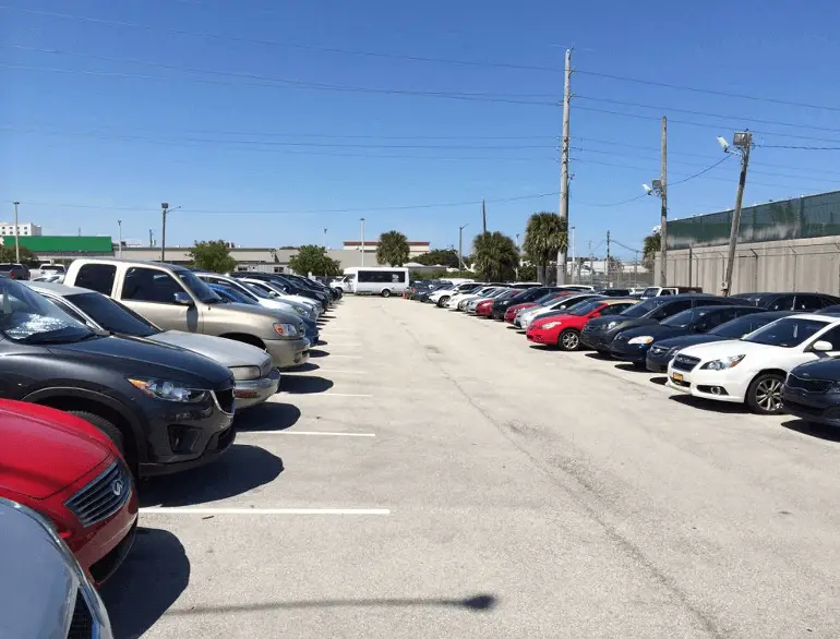 us1 airport parking fort lauderdale logo1