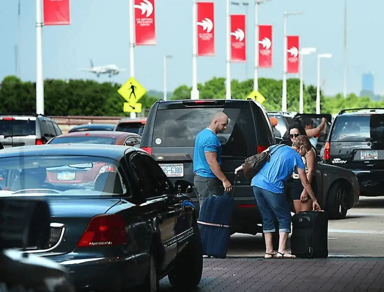 curbside valet  parking charlotte douglas airport logo1