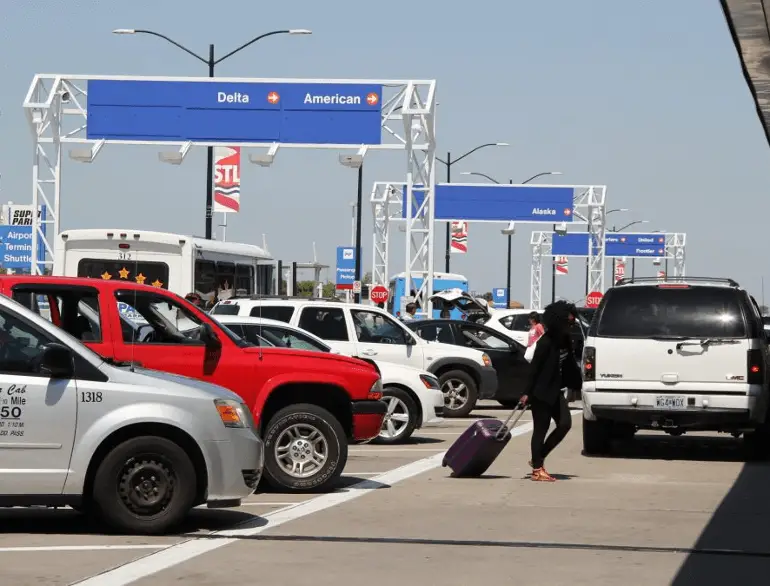 st. louis lambert international airport parking lot a logo