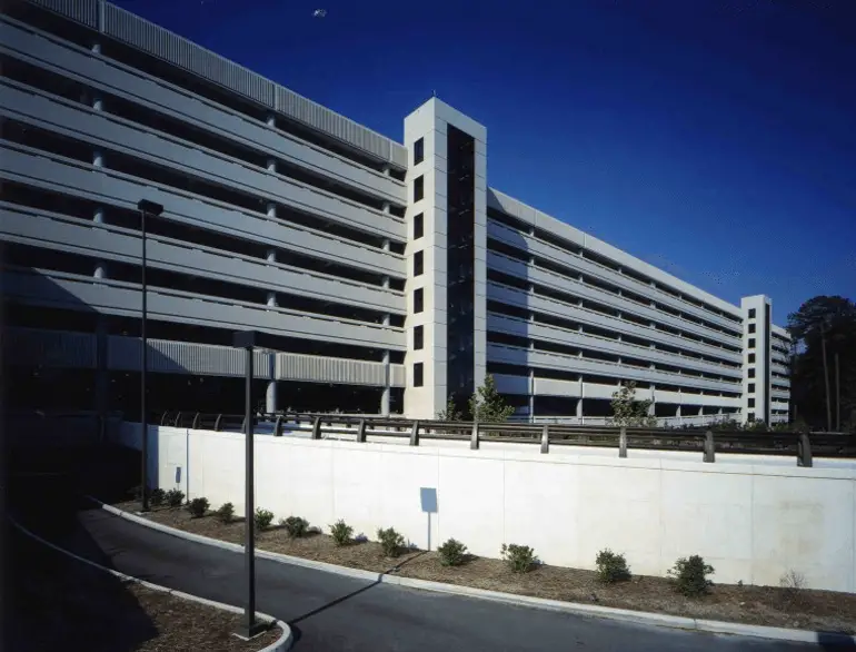 norfolk international airport parking garage a short-term logo