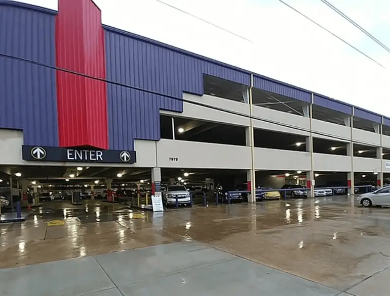 houston super park airport parking logo